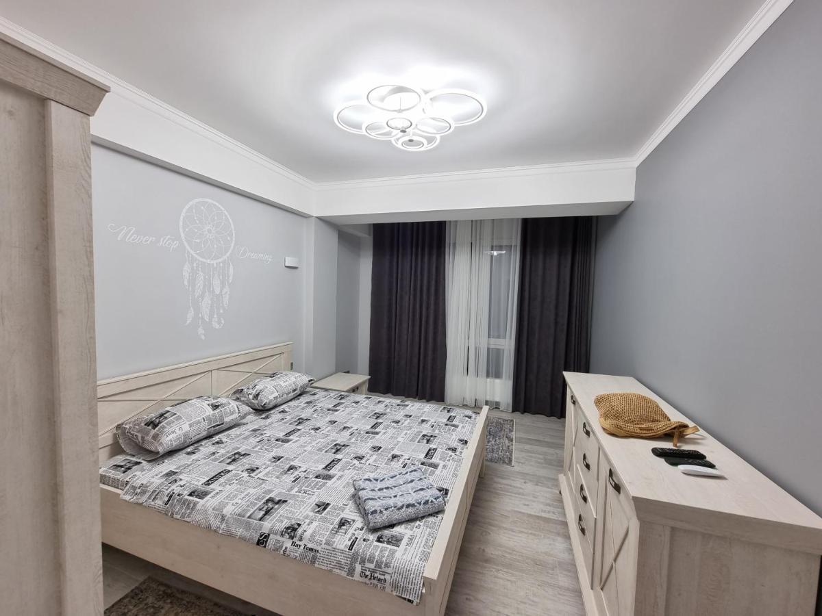 Tourist Grand Apartments Ultracentral Chisinau Exterior photo